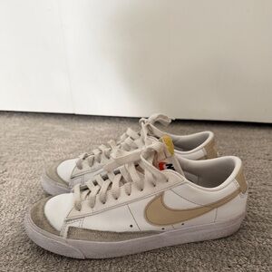 Nike Cream and White Casual Sneakers